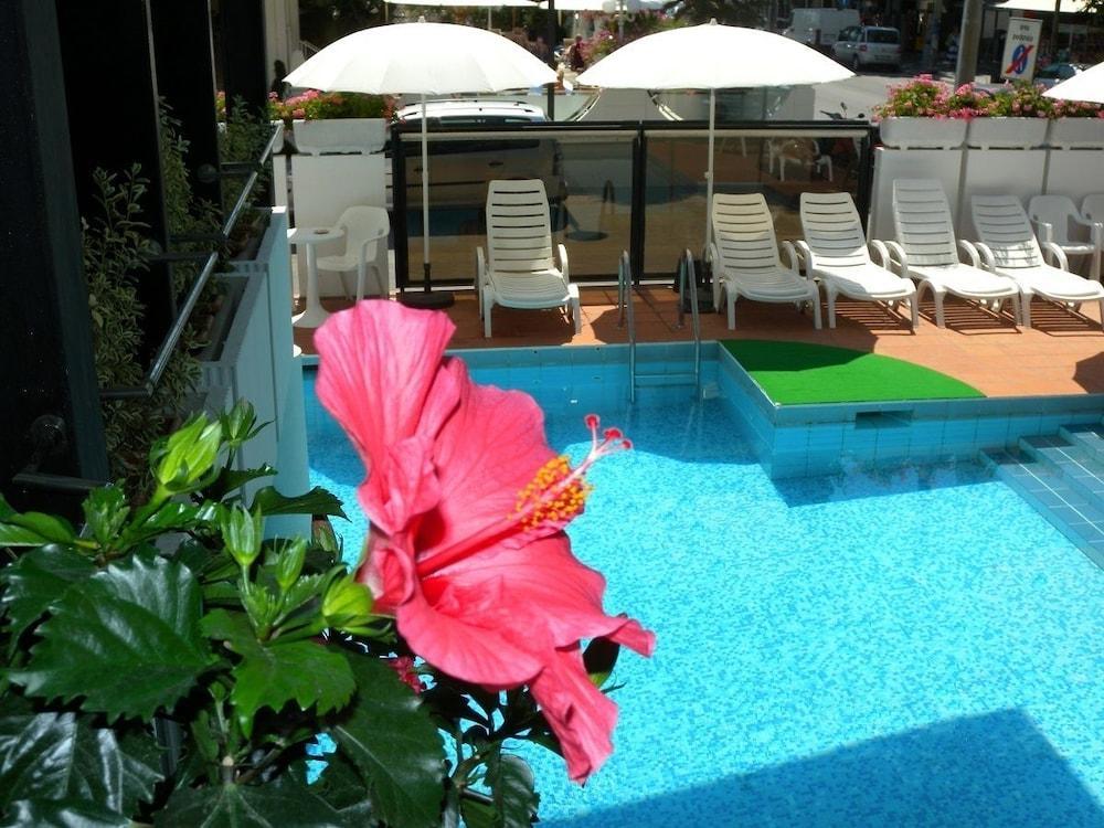 Hotel Grand Meeting Rimini Eksteriør billede