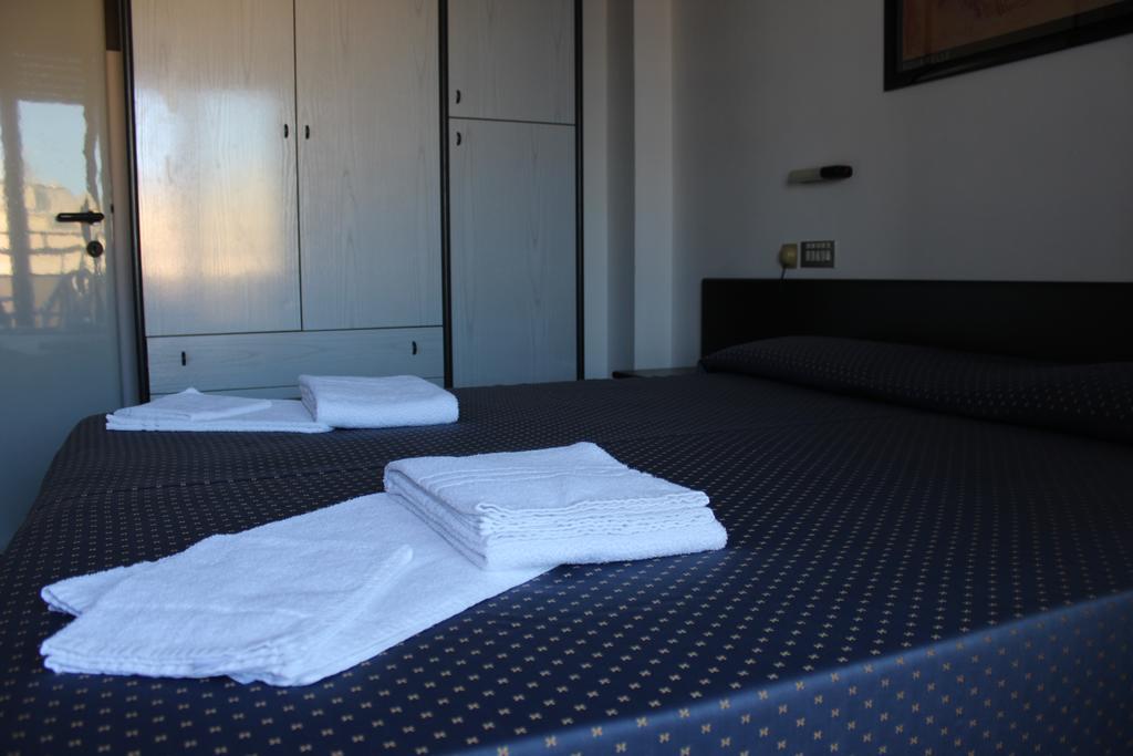Hotel Grand Meeting Rimini Eksteriør billede